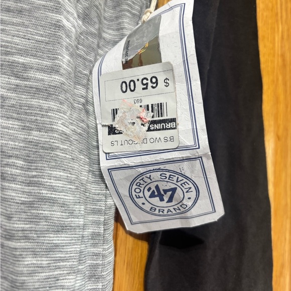 NWT 47' Brand Boston Bruins NHL Hockey Women's Long Sleeve Tee Small - Picture 4 of 7